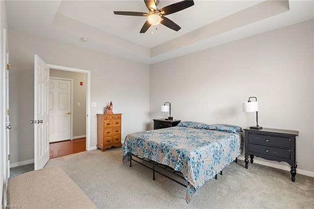 319 College Road 301, Greensboro, NC 27410