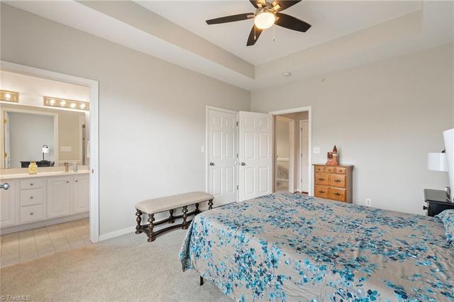 319 College Road 301, Greensboro, NC 27410