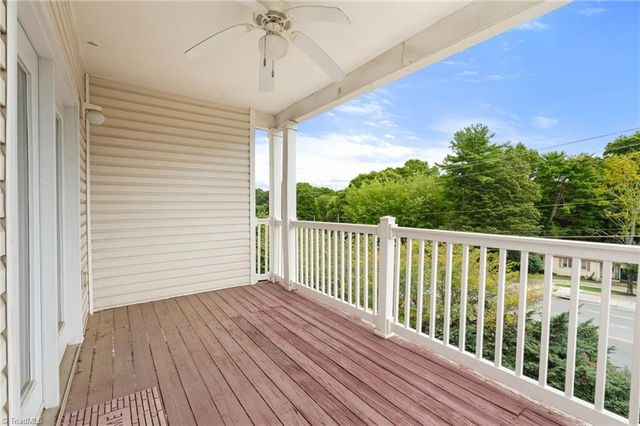 319 College Road 301, Greensboro, NC 27410