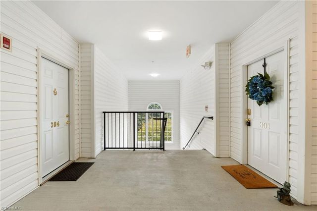 319 College Road 301, Greensboro, NC 27410