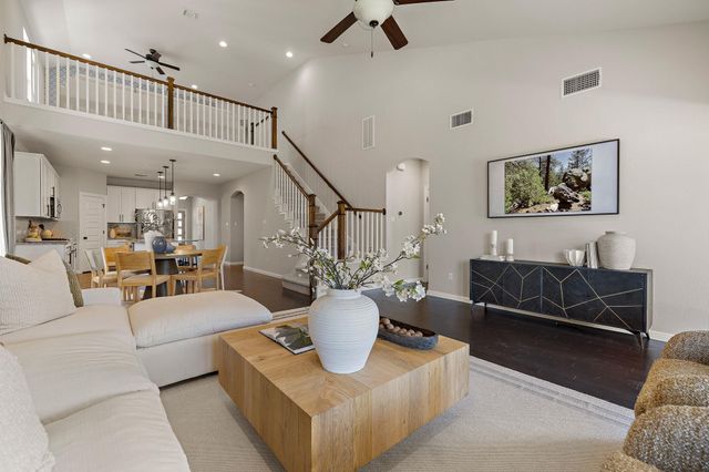 165 Cascata WAY, Liberty Hill, TX 78642