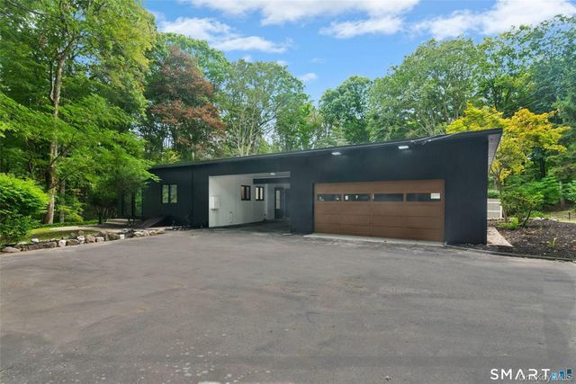 61 Ox Bow Lane, Other, CT 06525