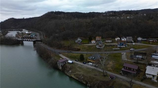00 Morton Ave, East Bethlehem, PA 15348