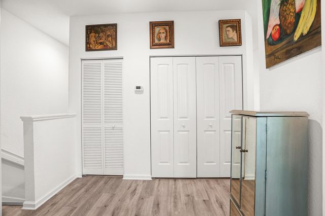 4236 N Dixie Highway 132, Oakland Park, FL 33334
