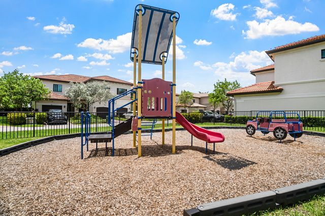 4236 N Dixie Highway 132, Oakland Park, FL 33334