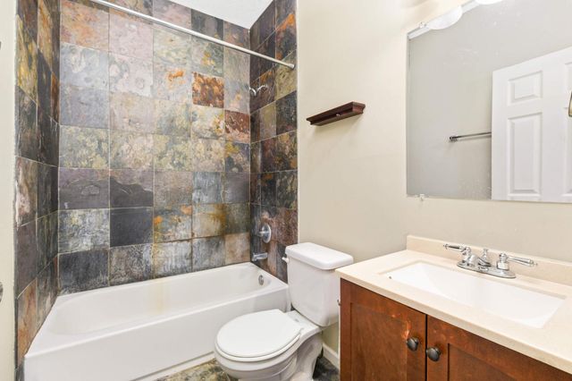 3217 Dupont Avenue S, Minneapolis, MN 55408