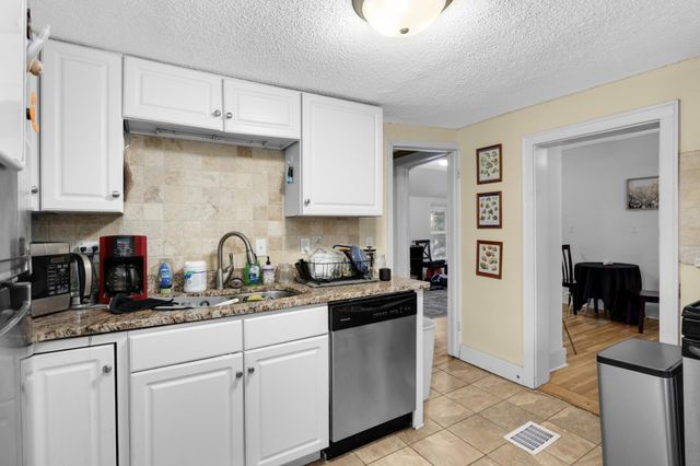 3217 Dupont Avenue S, Minneapolis, MN 55408