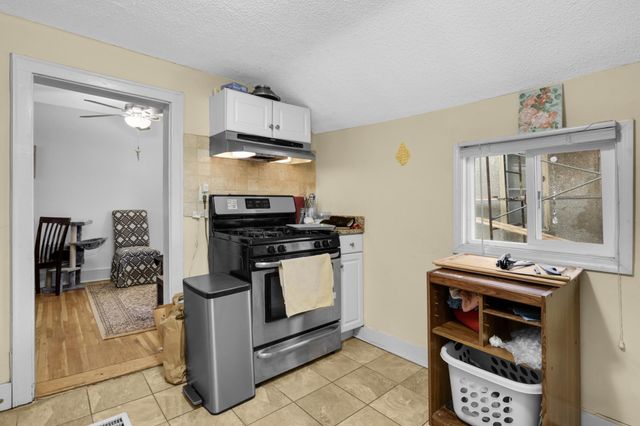 3217 Dupont Avenue S, Minneapolis, MN 55408