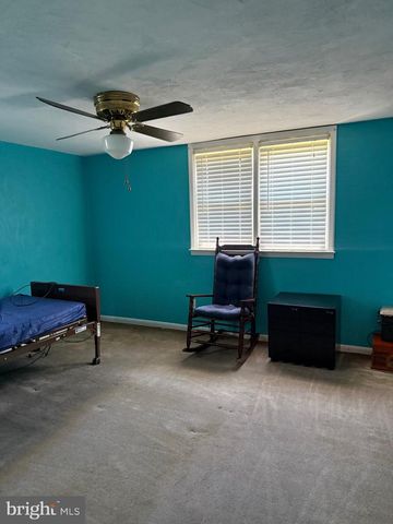 1105 SPRUCE ST, Collingdale, PA 19023
