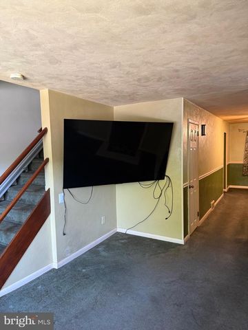 1105 SPRUCE ST, Collingdale, PA 19023