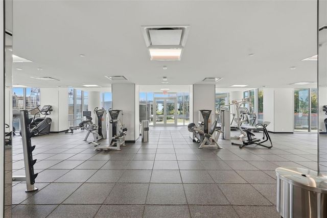 400 CENTRAL AVENUE 3306, St Petersburg, FL 33701