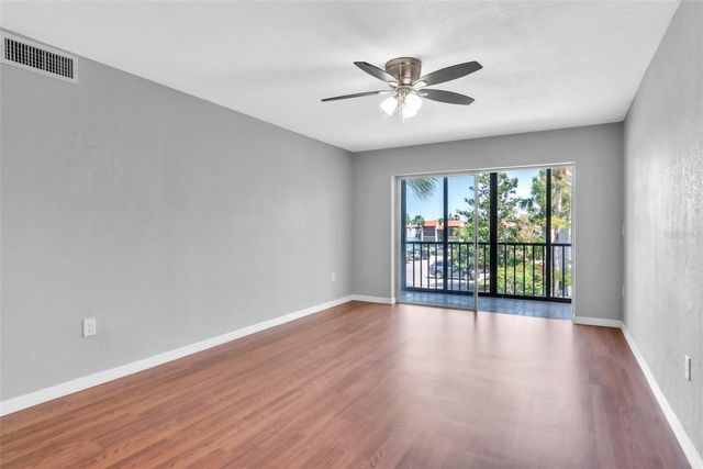 3281 BENEVA ROAD 202, Sarasota, FL 34232