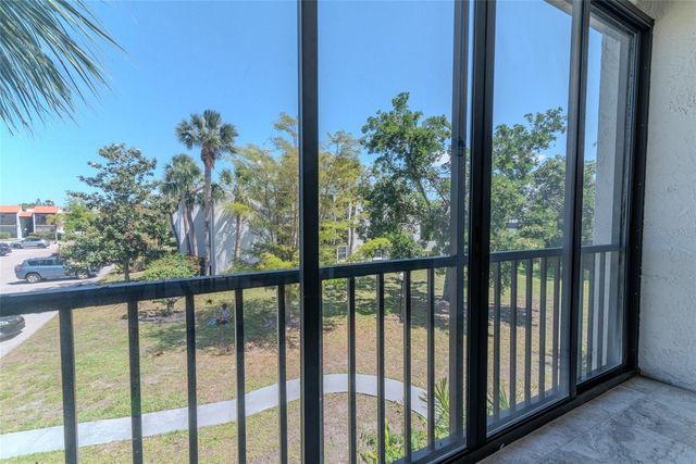 3281 BENEVA ROAD 202, Sarasota, FL 34232