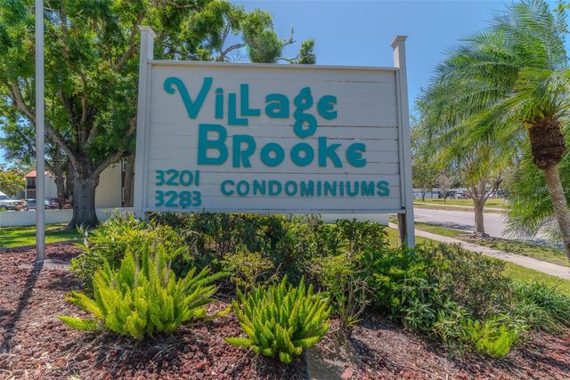 3281 BENEVA ROAD 202, Sarasota, FL 34232