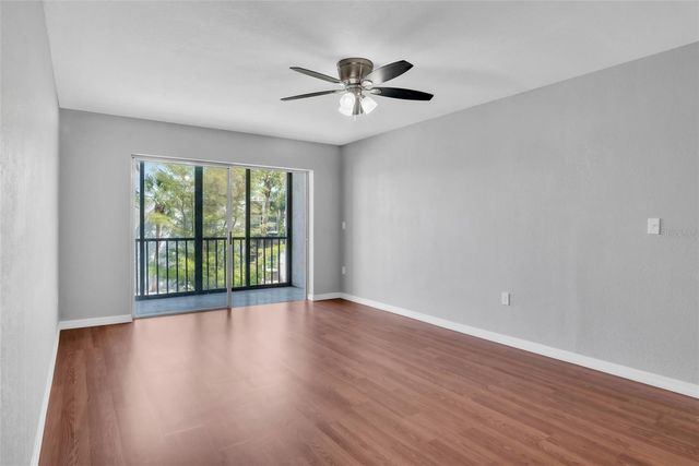 3281 BENEVA ROAD 202, Sarasota, FL 34232