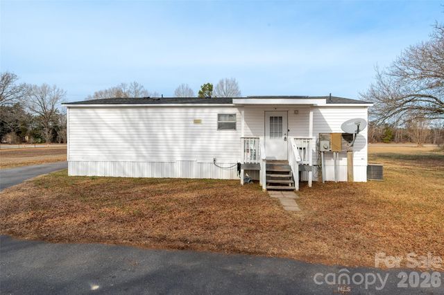 2748 Flat Creek Road, Lancaster, SC 29720