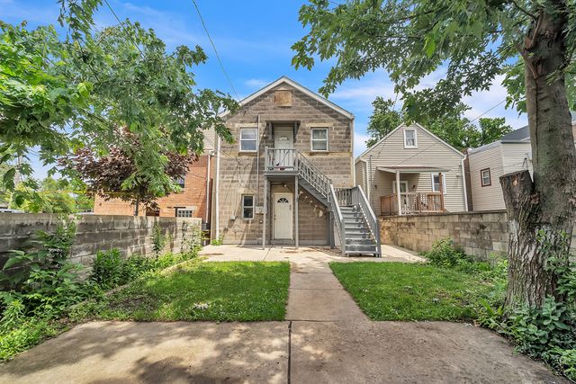 2220 S Saint Louis Avenue, Chicago, IL 60623