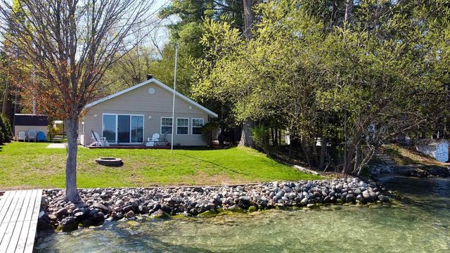 10701 SW Torch Lake Drive, Rapid City, MI 49676