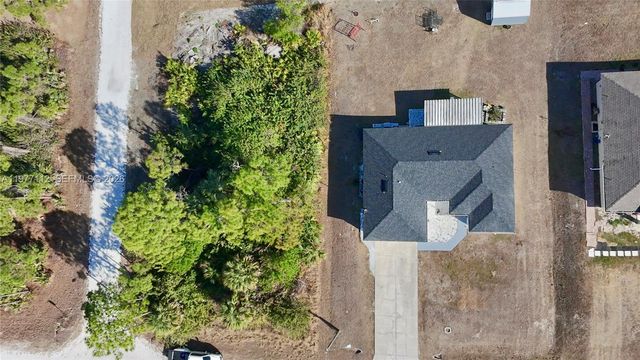 2616 27th st W, Other City - In The State Of Florida, FL 33971
