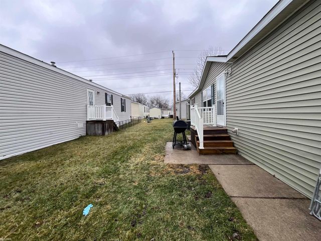 38146 Saint Tropez Drive, Clinton Twp, MI 48038