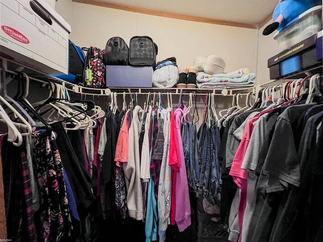 38146 Saint Tropez Drive, Clinton Twp, MI 48038