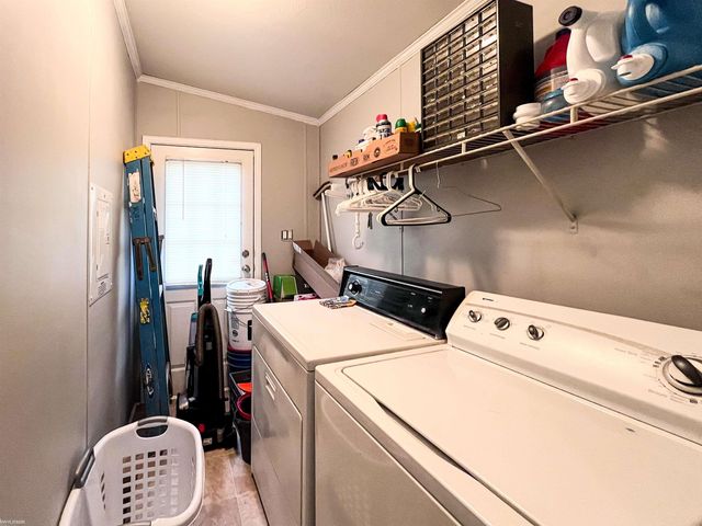 38146 Saint Tropez Drive, Clinton Twp, MI 48038