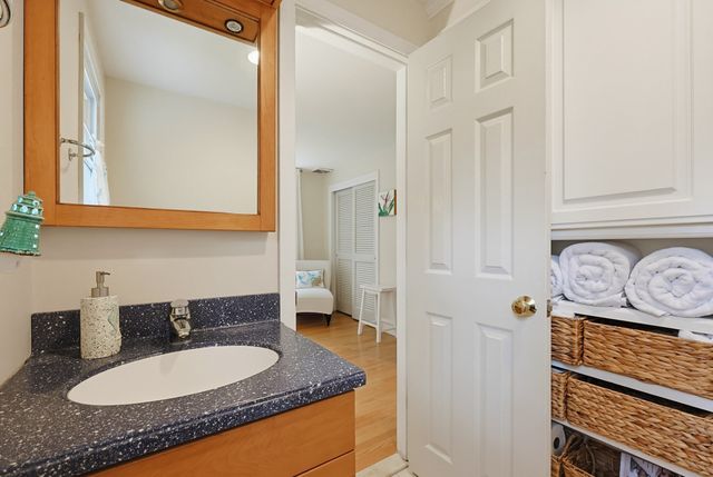 80 Chestnut St., Wrentham, MA 02093