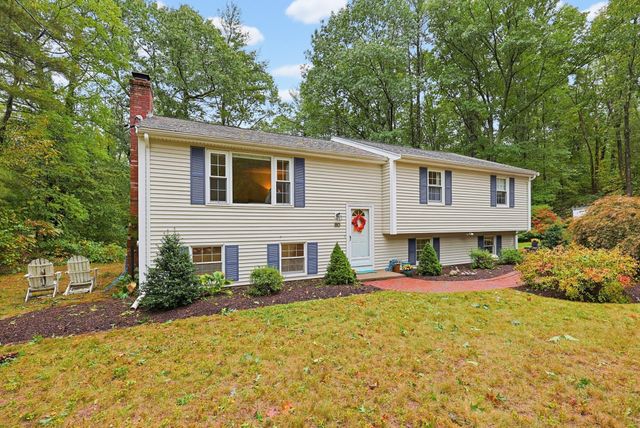 80 Chestnut St., Wrentham, MA 02093