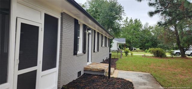 1514 Stansfield Drive, Fayetteville, NC 28303