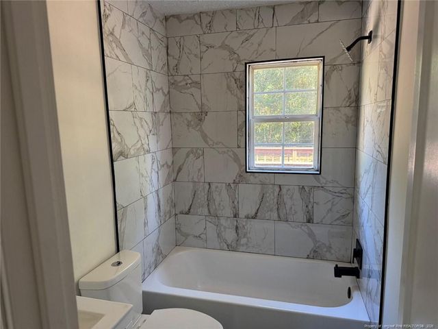 1514 Stansfield Drive, Fayetteville, NC 28303