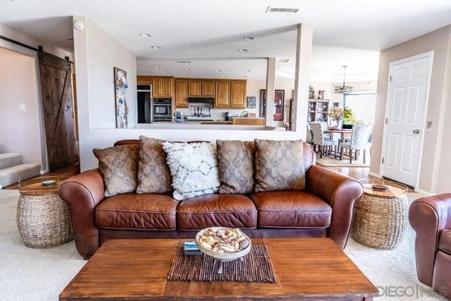 2110 Locust St, San Diego, CA 92106