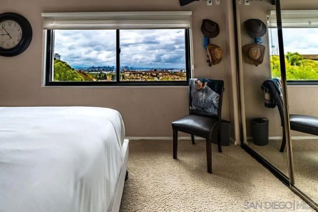 2110 Locust St, San Diego, CA 92106