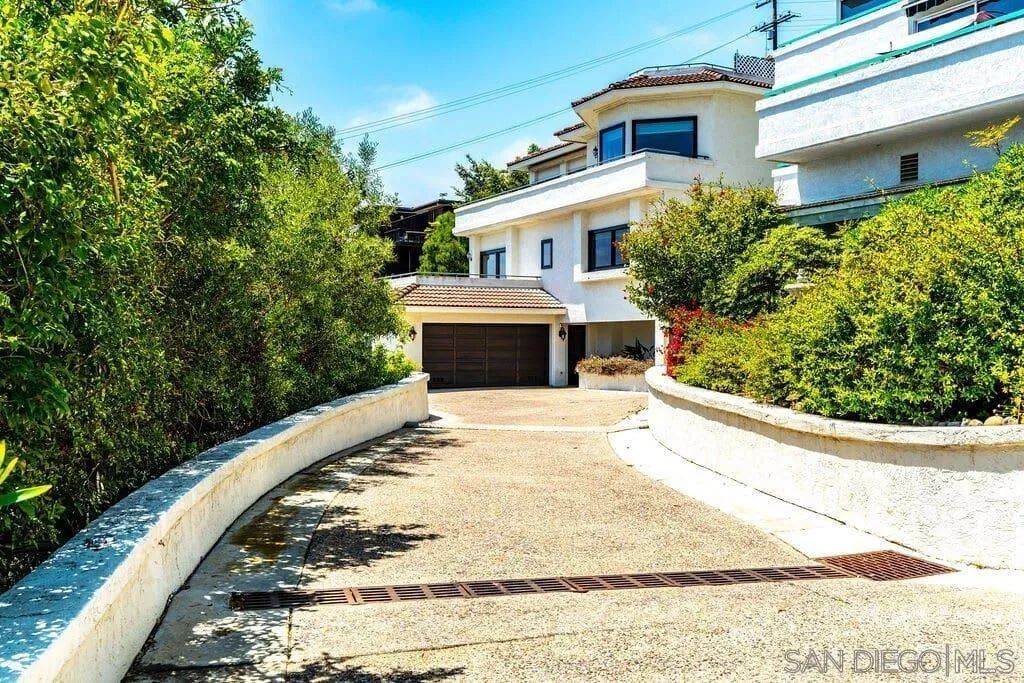 2110 Locust St, San Diego, CA 92106