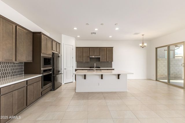 20276 W CATALINA Drive, Buckeye, AZ 85396