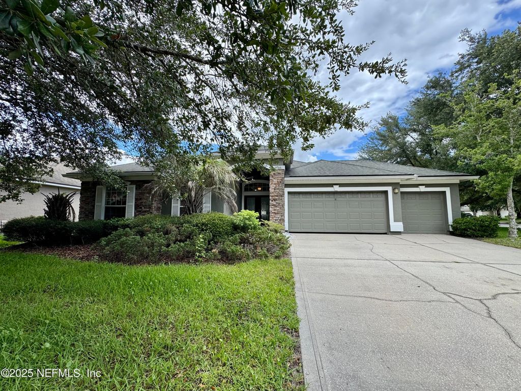 3064 WILLIAMSBURG Court, Orange Park, FL 32065