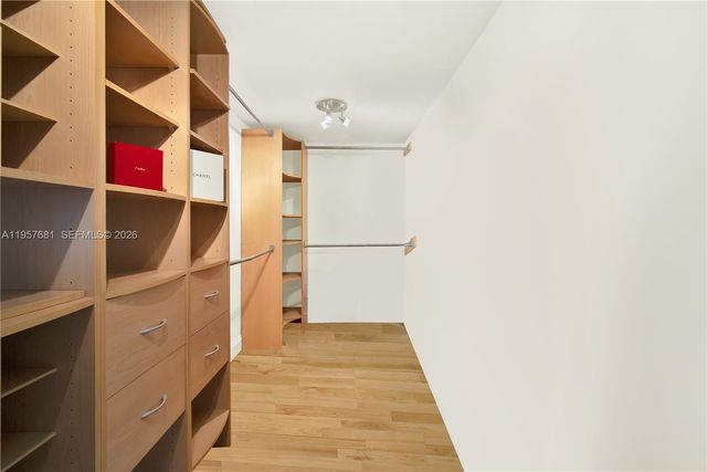 100 S Bayview Dr 1222, Sunny Isles Beach, FL 33160