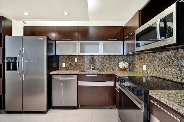 100 S Bayview Dr 1222, Sunny Isles Beach, FL 33160