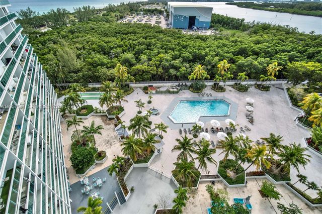 100 S Bayview Dr 1222, Sunny Isles Beach, FL 33160