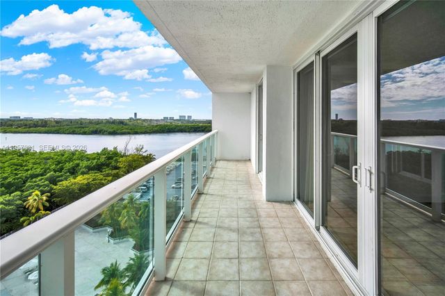 100 S Bayview Dr 1222, Sunny Isles Beach, FL 33160