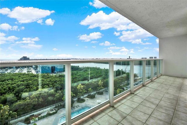 100 S Bayview Dr 1222, Sunny Isles Beach, FL 33160