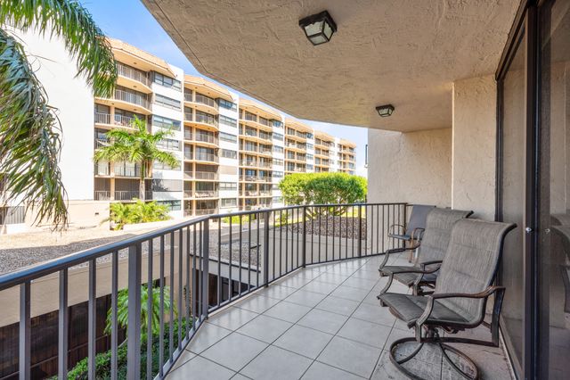 859 Jeffery Street 312, Boca Raton, FL 33487
