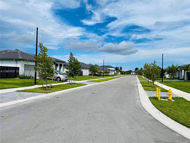 16932 SW 291st St, Homestead, FL 33030