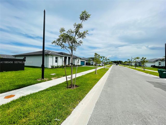 16932 SW 291st St, Homestead, FL 33030