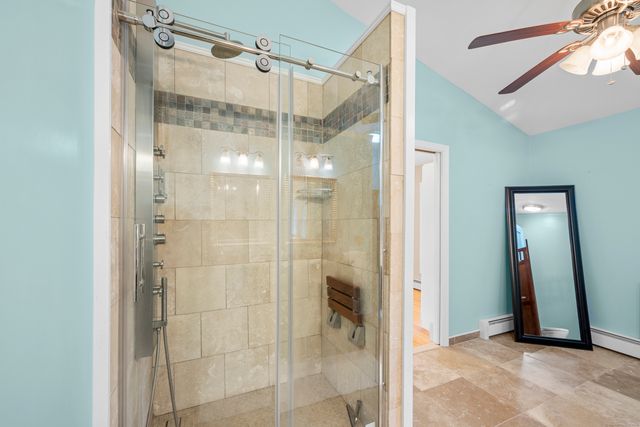 11 High Gate Lane, West Hartford, CT 06107