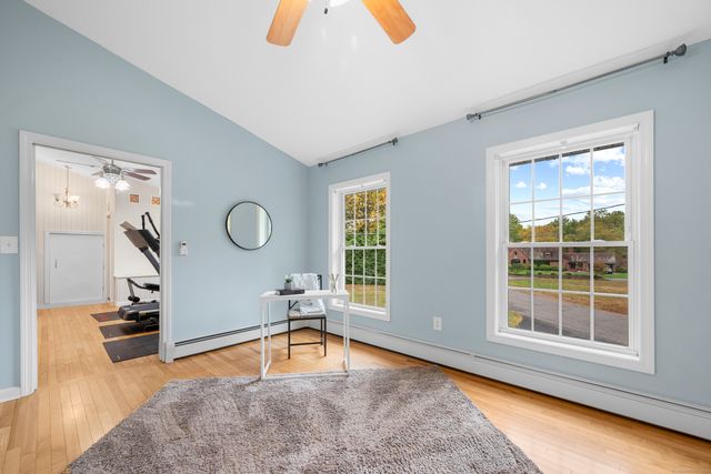 11 High Gate Lane, West Hartford, CT 06107