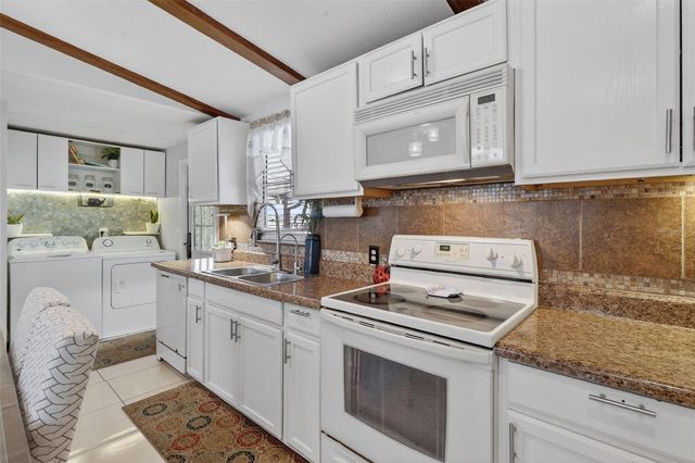 8804 FOURESS LANE, Gibsonton, FL 33534