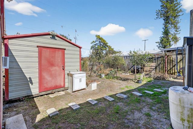 8804 FOURESS LANE, Gibsonton, FL 33534