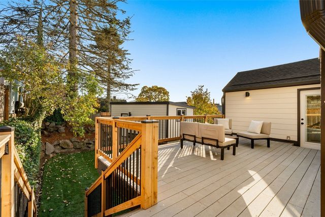 309 NW 48th Street, Seattle, WA 98107