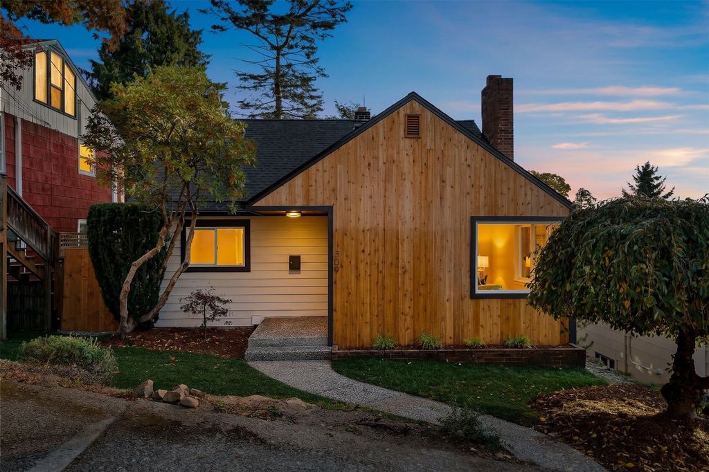 309 NW 48th Street, Seattle, WA 98107