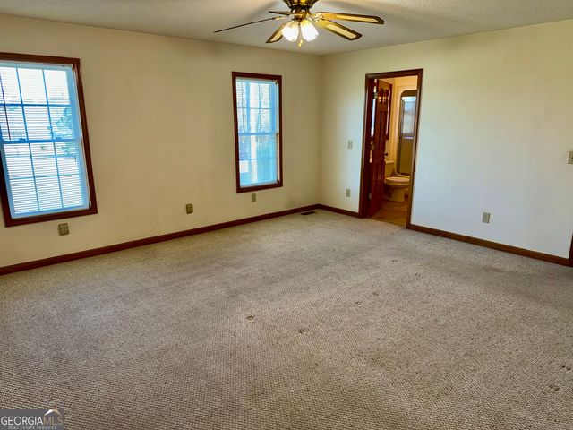 494 S Broad Street, Bowman, GA 30624